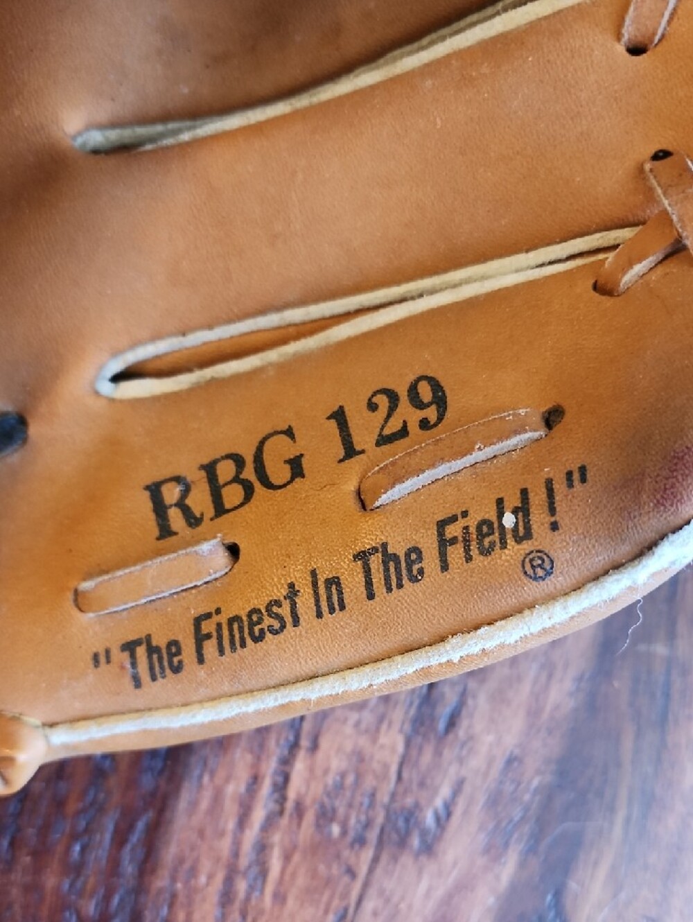 Vintage Rawlings RBG 129 11" Left Hand Thrower Baseball Glove - Picture 4 of 7